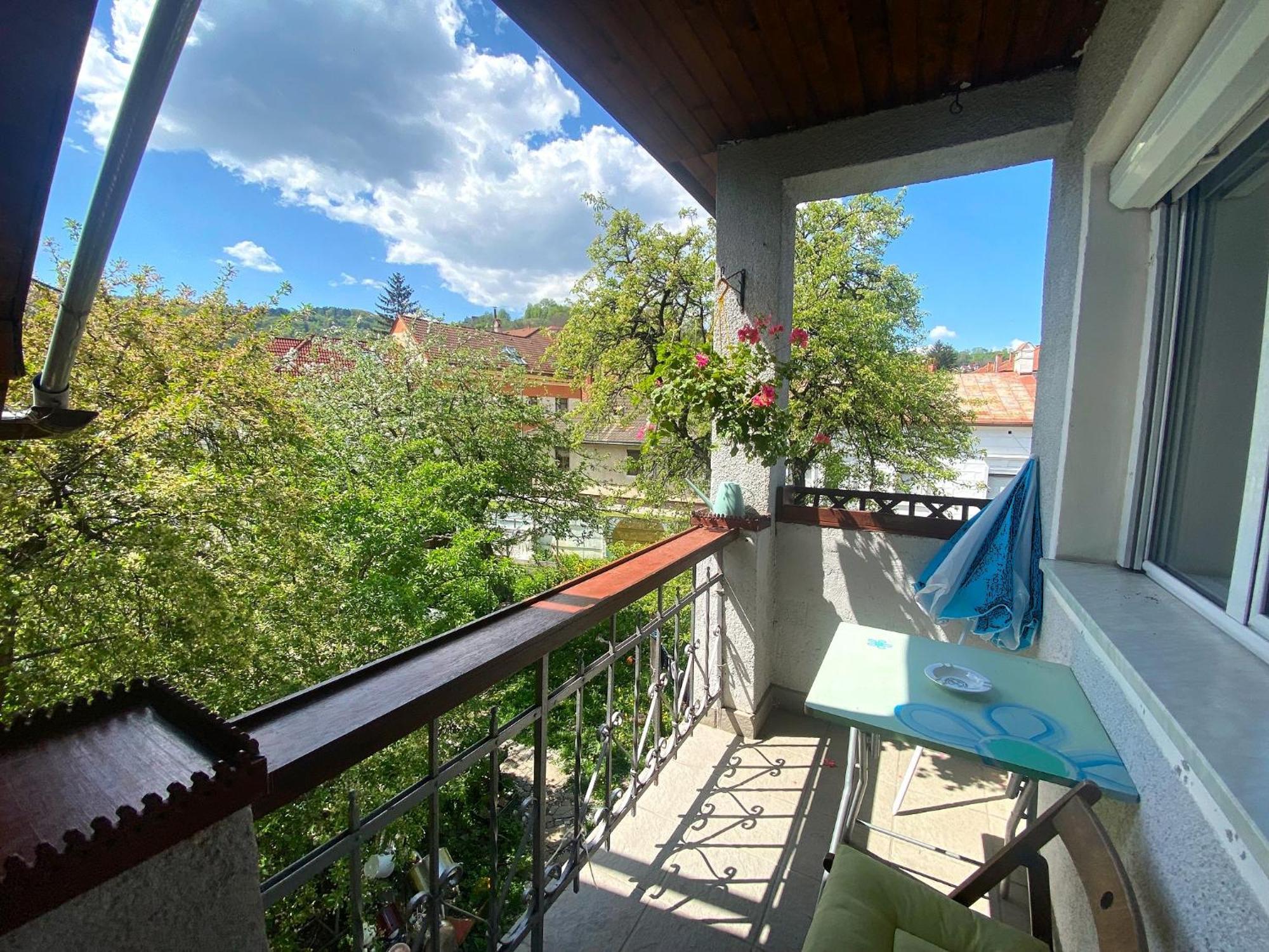 Rose'S Oldtown Apartment Brasov Exterior photo
